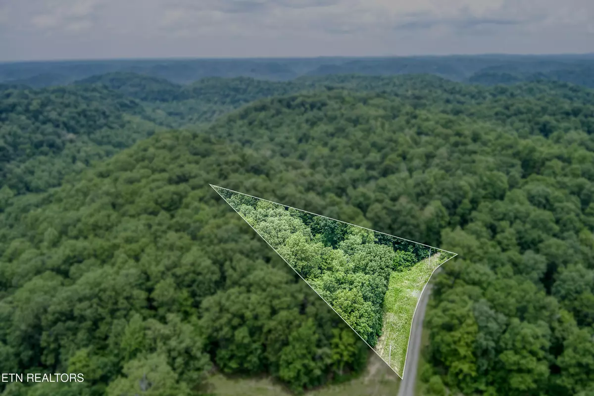 Gainesboro, TN 38562,00 Twin Oak Lane