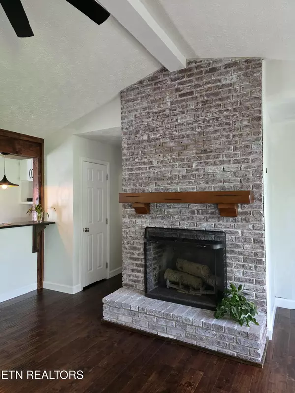 Sweetwater, TN 37874,109 McDonald Rd