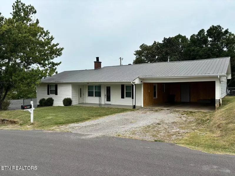 1410 Pine Ridge Rd, Seymour, TN 37865