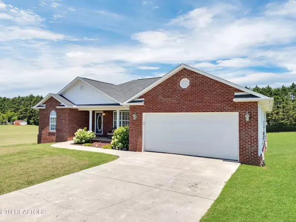 Maryville, TN 37801,910 Mossy Grove Ln LN