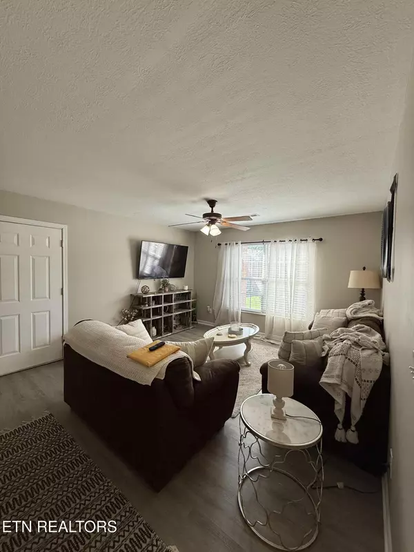 Knoxville, TN 37918,1655 Maple View WAY