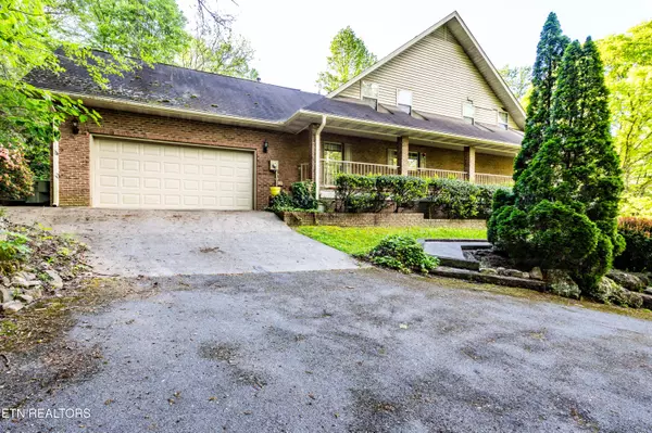 Sevierville, TN 37862,3012 Roaring Creek WAY