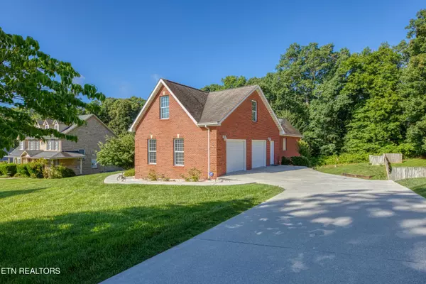 Lenoir City, TN 37771,2150 Hirst CIR