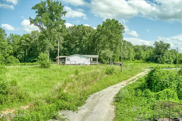 Monroe, TN 38573,215 Reed Mill LN