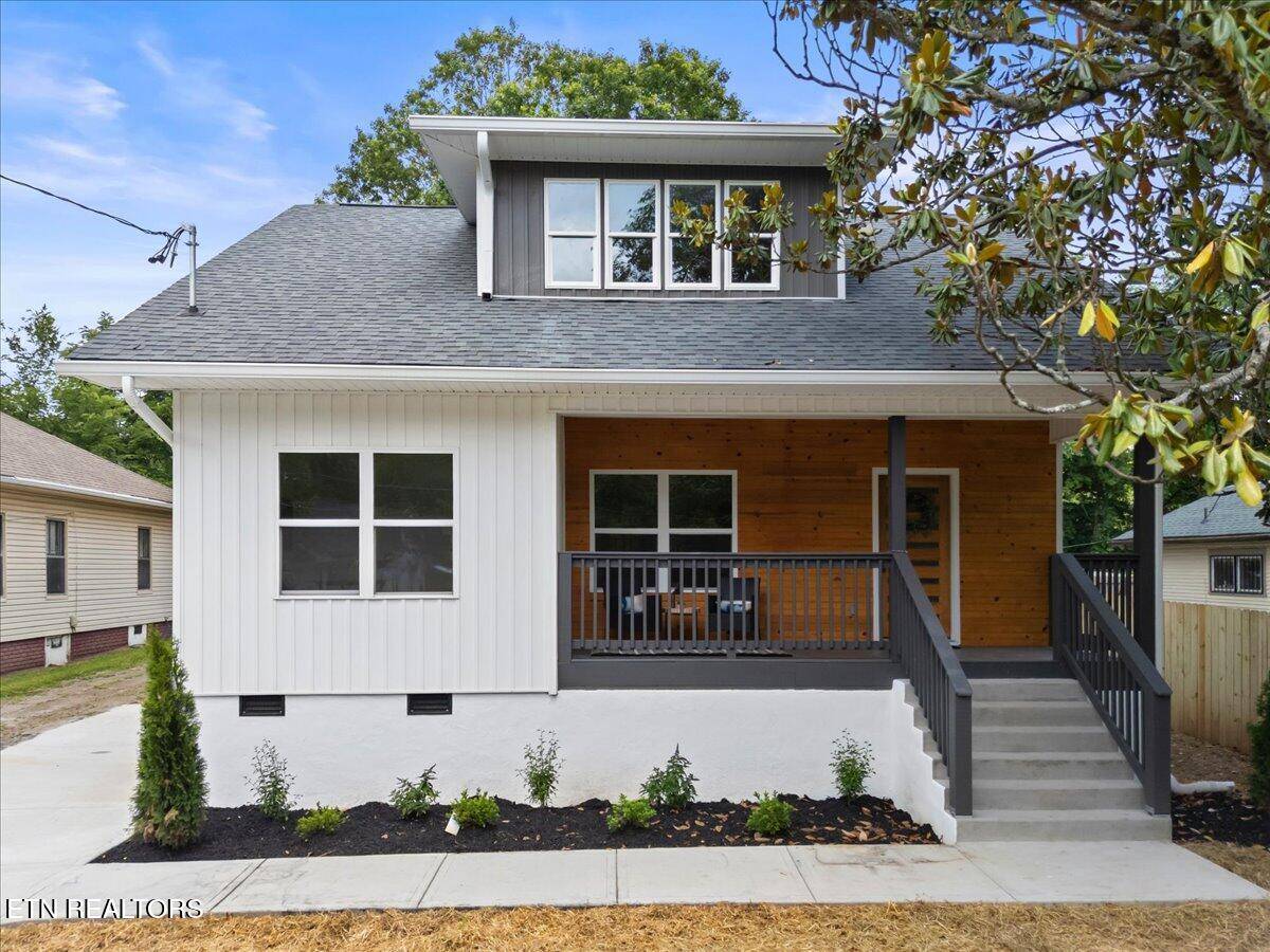 130 Van Gilder St, Knoxville, TN 37915