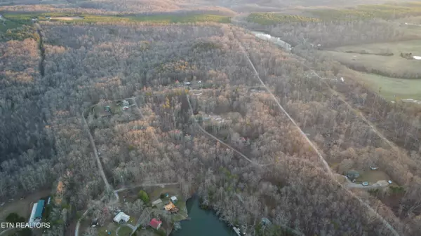 Crossville, TN 38572,19 Diane CIR