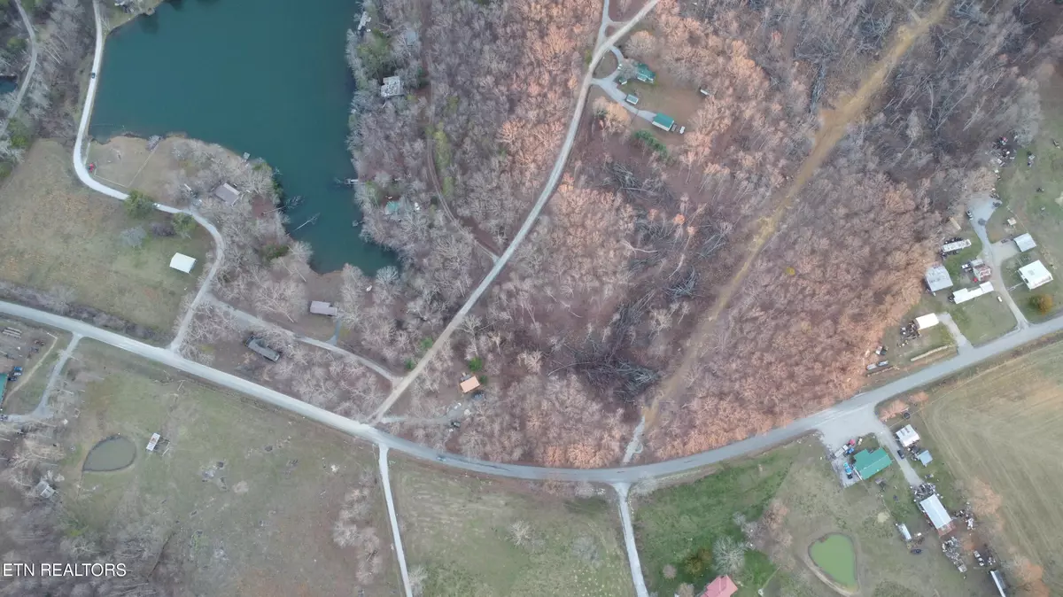 Crossville, TN 38572,18 Diane CIR