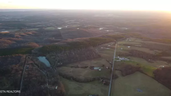 Crossville, TN 38572,18 Diane CIR