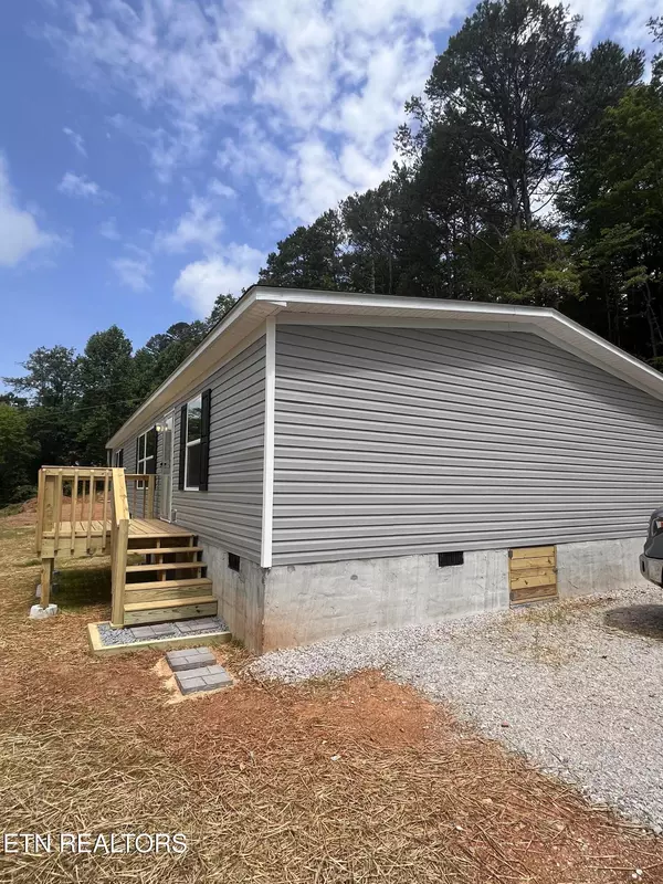 New Tazewell, TN 37825,560 Chumley Rd