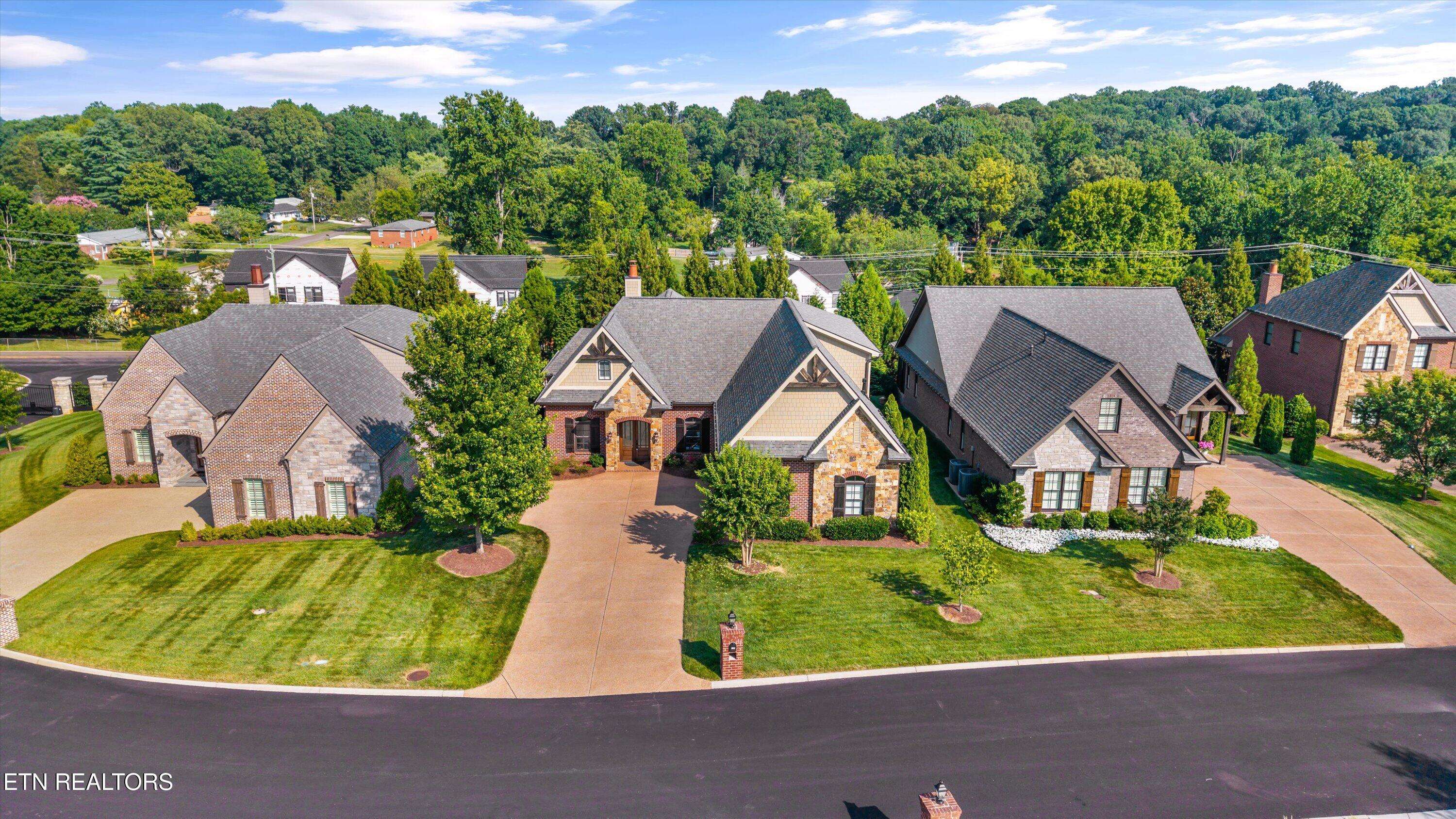 1309 Legacy Cove WAY, Knoxville, TN 37919