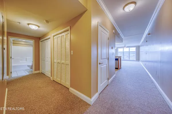 Knoxville, TN 37920,3001 River Towne Way WAY #504