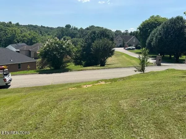 Knoxville, TN 37914,5034 Reliant LN