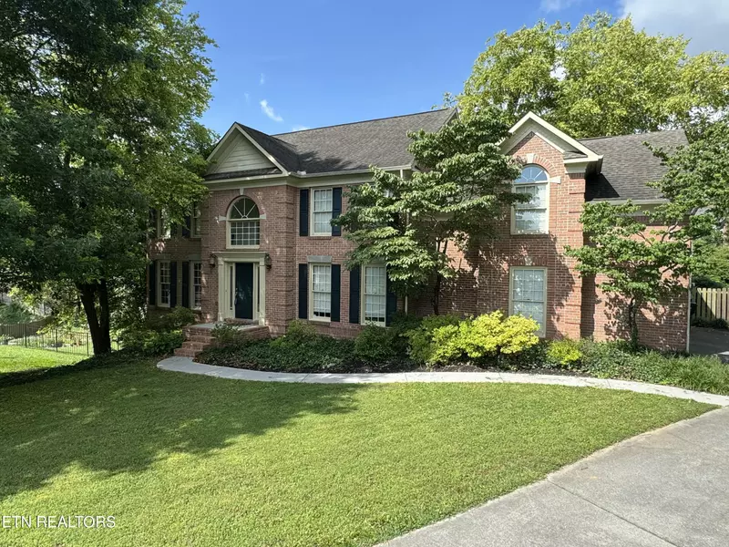 1800 Swinford CT, Knoxville, TN 37922