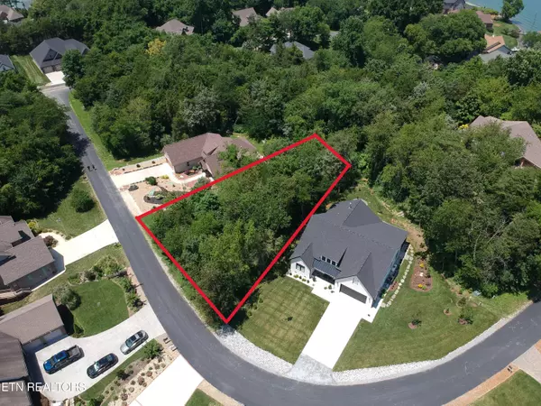 506 Dudala LN, Loudon, TN 37774