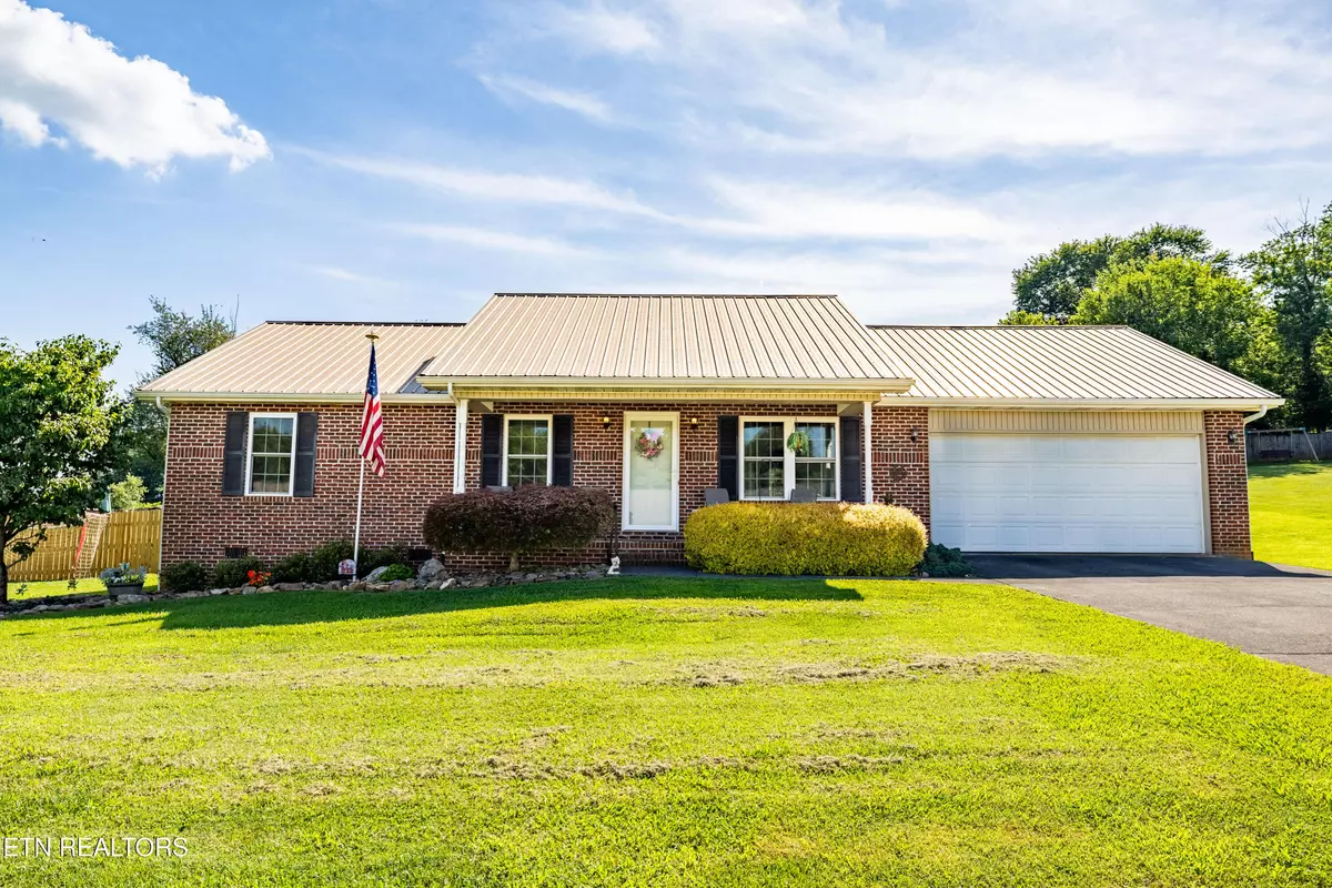 Walland, TN 37886,715 Meadow Ridge