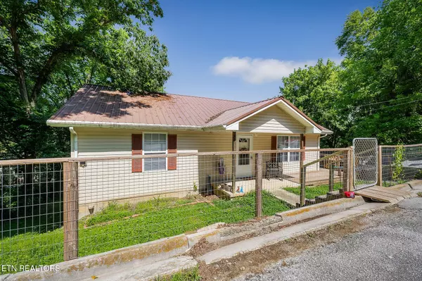 Gainesboro, TN 38562,183 Borden St