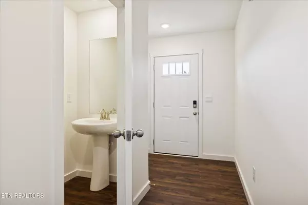 Harriman, TN 37748,127 N Rolling Meadows Drive