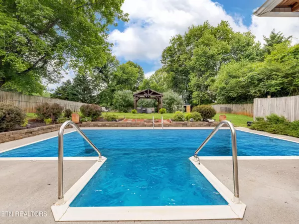 Knoxville, TN 37918,2311 Fair DR