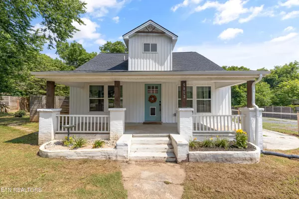 Knoxville, TN 37914,5813 Thorn Grove PIKE