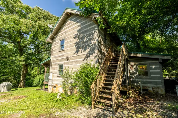 Townsend, TN 37882,111 Potleg Hill Rd