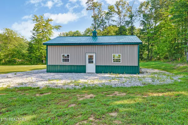 Jamestown, TN 38556,299 Anderson Tinch Ave