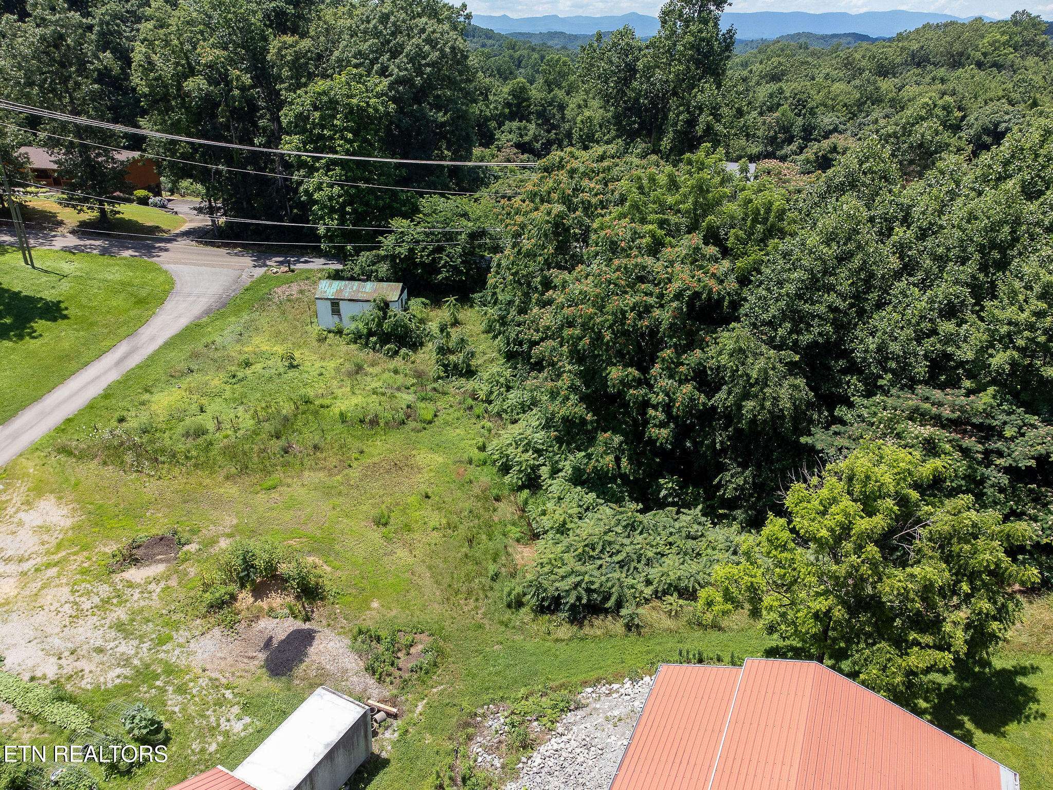 Powell, TN 37849,8158 Bell Campground Rd