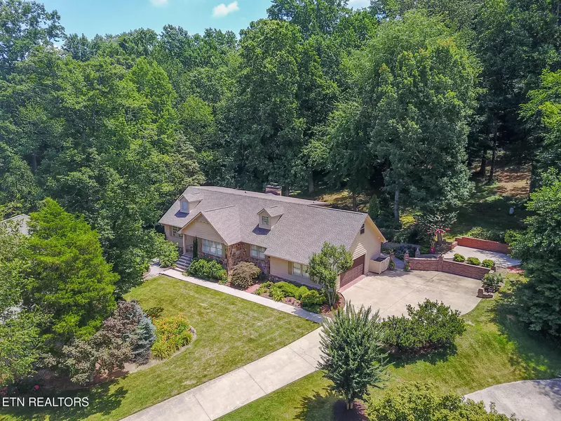 12218 Torrey Pines PT, Knoxville, TN 37934