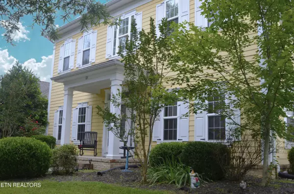 Oak Ridge, TN 37830,121 Fallberry St