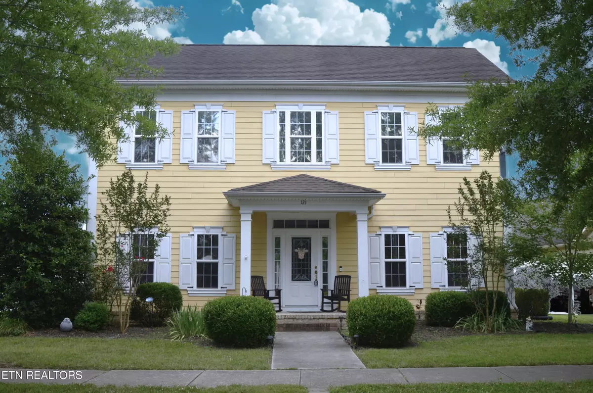 Oak Ridge, TN 37830,121 Fallberry St