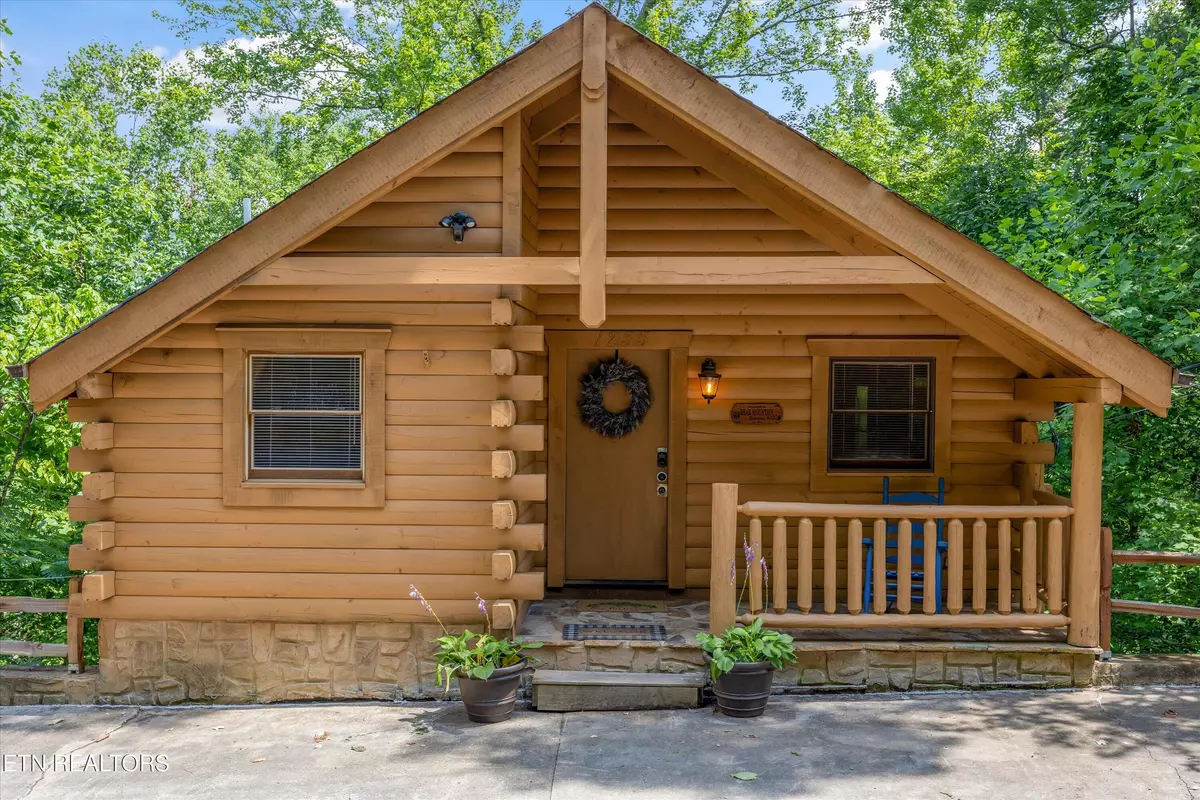 Sevierville, TN 37876,1235 Honeysuckle LN