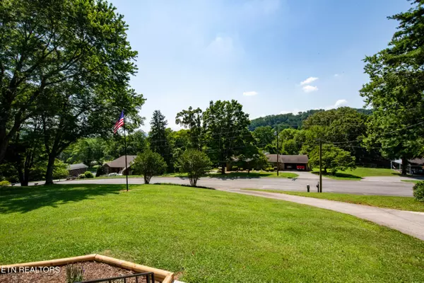Louisville, TN 37777,1354 Hillvale Rd