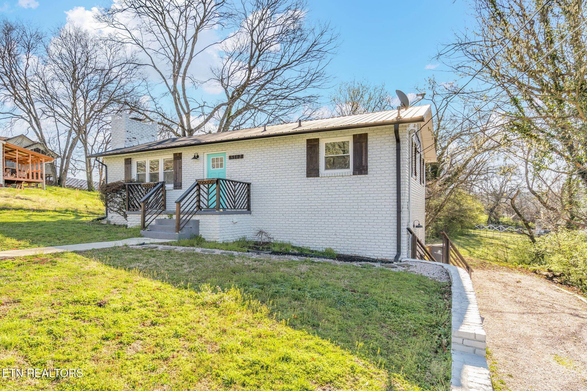 Knoxville, TN 37921,5112 Woodglen DR