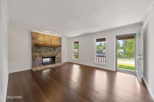 Knoxville, TN 37931,4505 Clairson DR