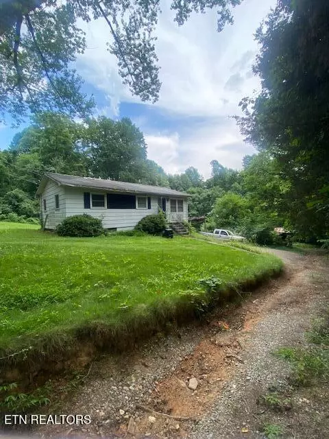 Knoxville, TN 37932,11756 Black Rd