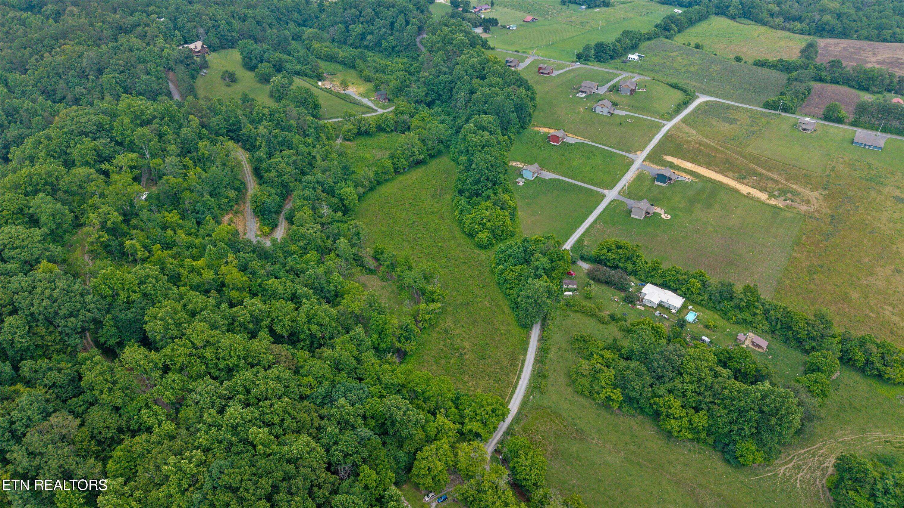 Cosby, TN 37722,5389 Cocke County Line Rd