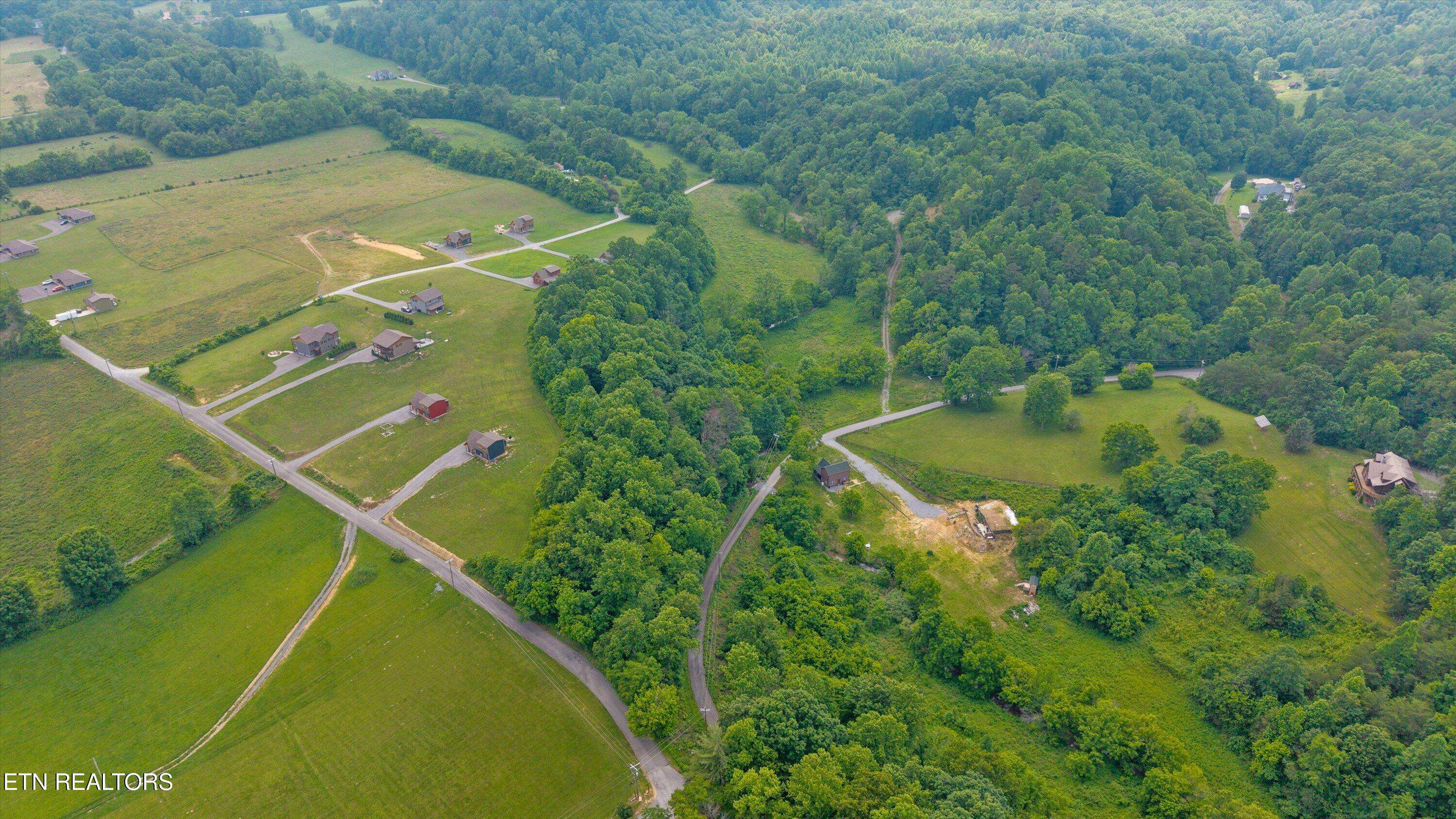 Cosby, TN 37722,5389 Cocke County Line Rd
