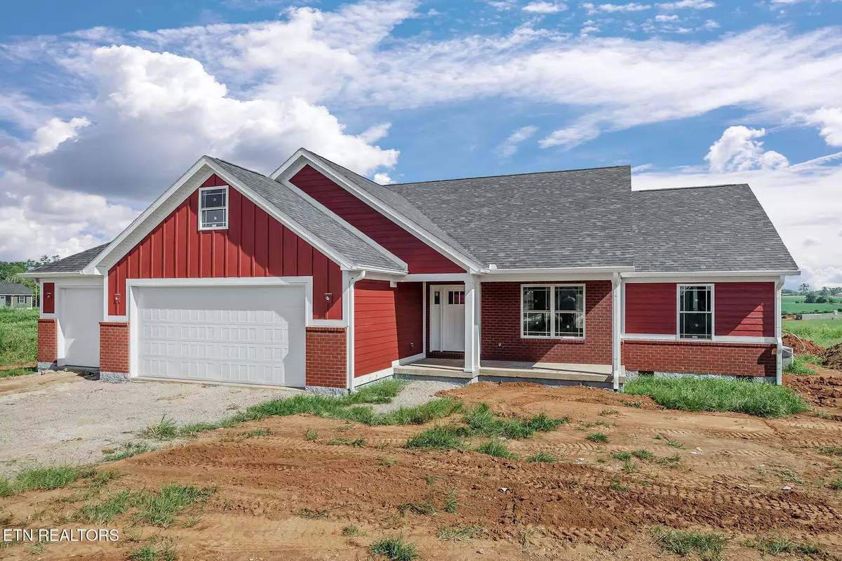 Sparta, TN 38583,196 Dairy Barn