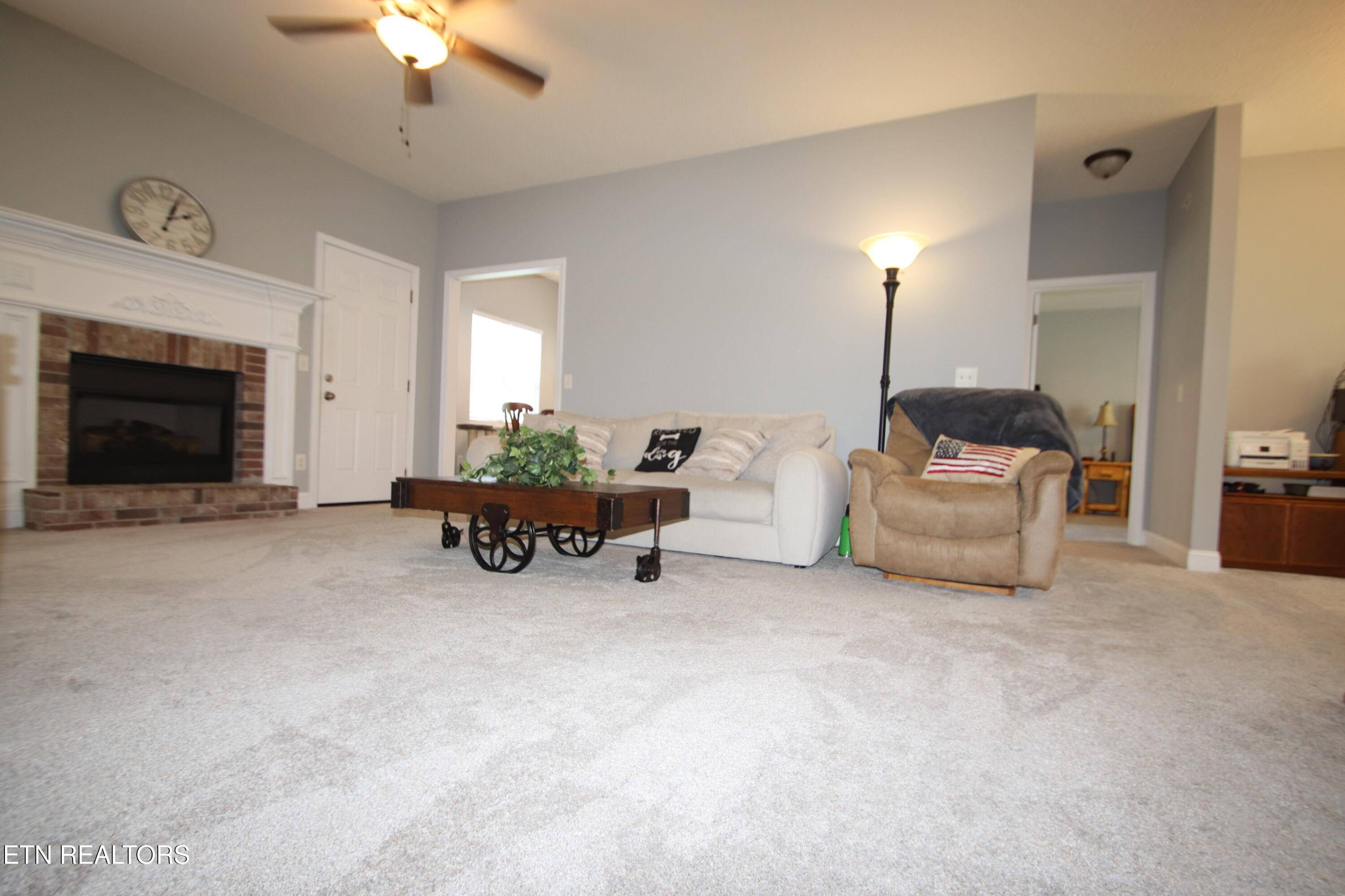 Ooltewah, TN 37363,5843 Forest View LN