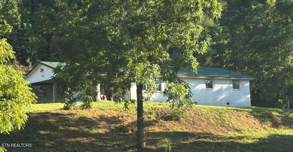 5075 US-25E, Tazewell, TN 37879