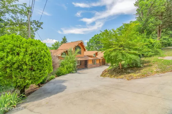 Sevierville, TN 37862,343 Jersey DR
