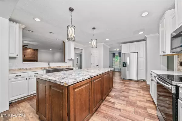 Livingston, TN 38570,1901 Rickman Rd