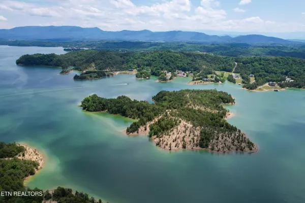 Dandridge, TN 37725,Douglas Lake Is