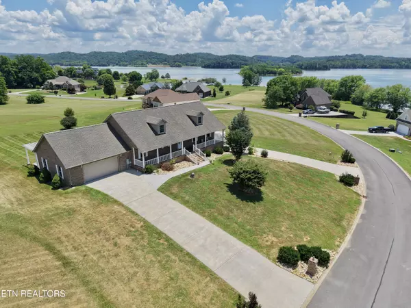Mooresburg, TN 37811,4013 Paradise DR