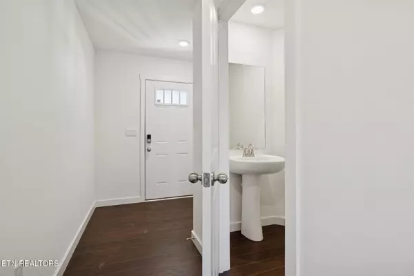 Knoxville, TN 37918,6826 Tramway Lane