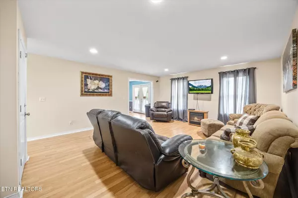 Cookeville, TN 38506,1487 Duncans Chapel Rd