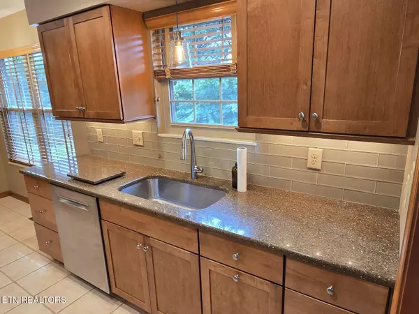 Talbott, TN 37877,7329 Sweetbriar DR