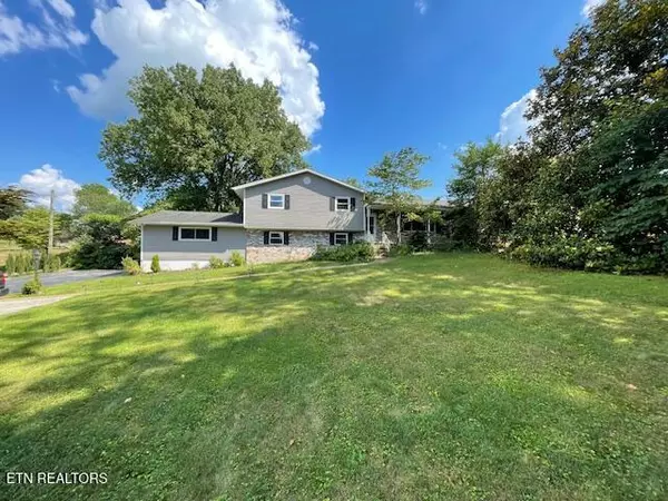 Knoxville, TN 37919,7716 Westland DR
