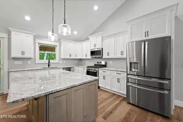 Monterey, TN 38574,93 Westridge Tr