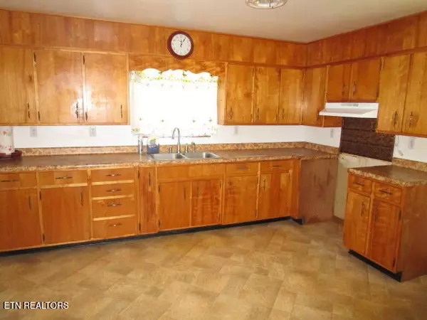 Blaine, TN 37709,341 McKinney Rd