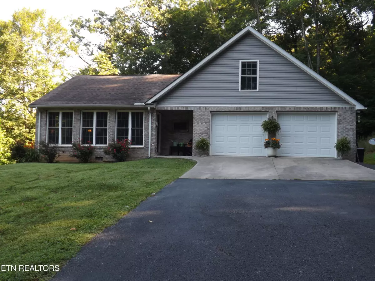 Middlesboro, KY 40965,440 Sams Mountain